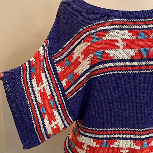 American Eagle Outfitters Aztec Dolman Sleeves Scoop Neck Knit Sweater Size L - Picture 4 of 9